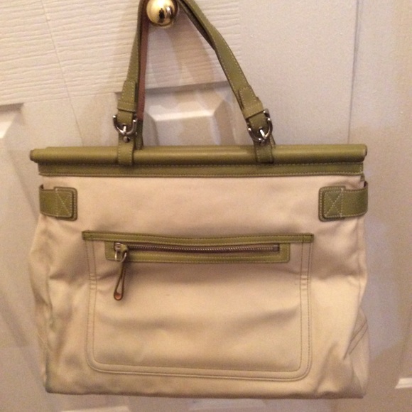 Coach handbag - Picture 2 of 4